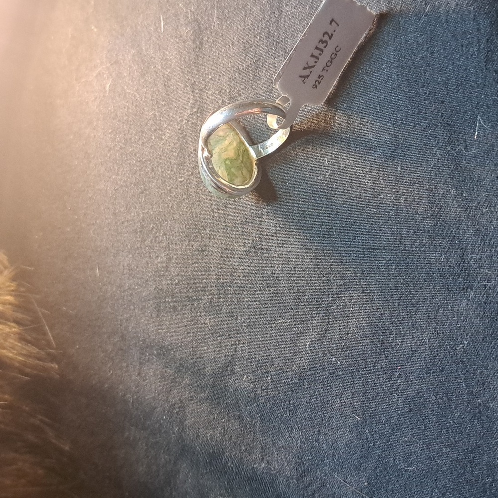 Moss Agate Elegant Silver and Green Stone Ring - Picture 3 of 3